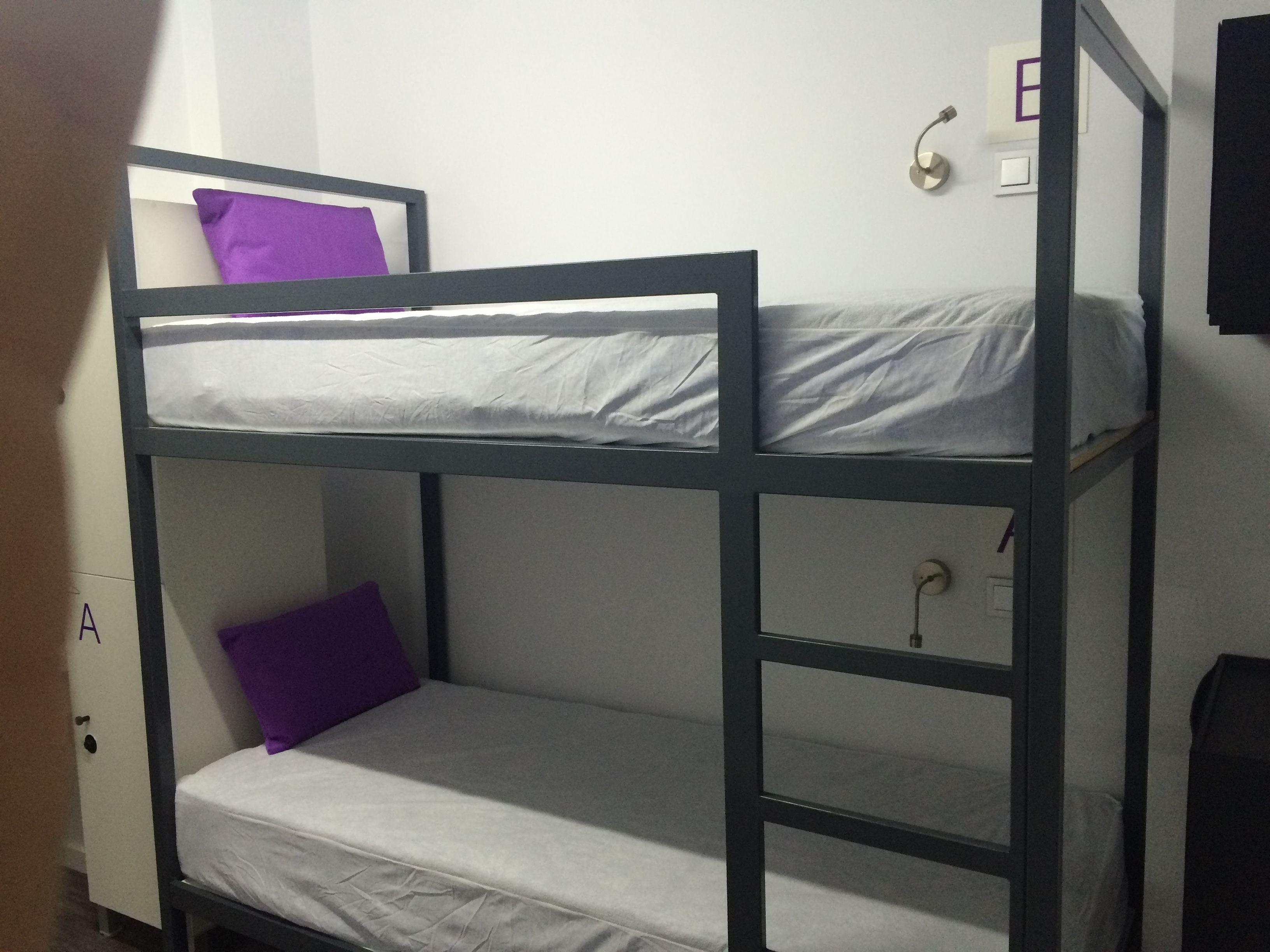 Chameleon Youth Hostel Alicante — Photos 1